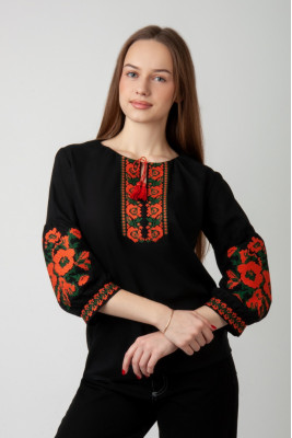 Вишиванка жіноча